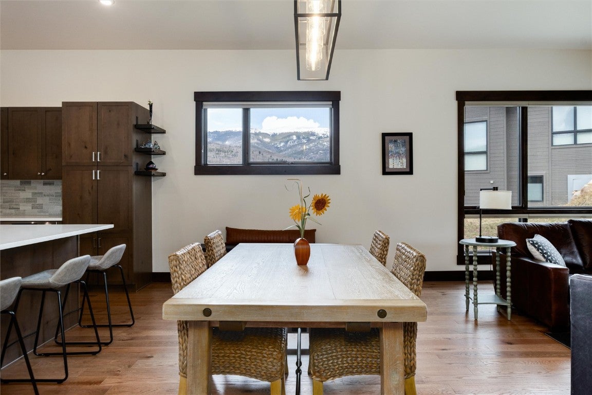 Silverthorne, Colorado, 80498, United States, 3 Bedrooms Bedrooms, ,3 BathroomsBathrooms,Residential,Active,1810374