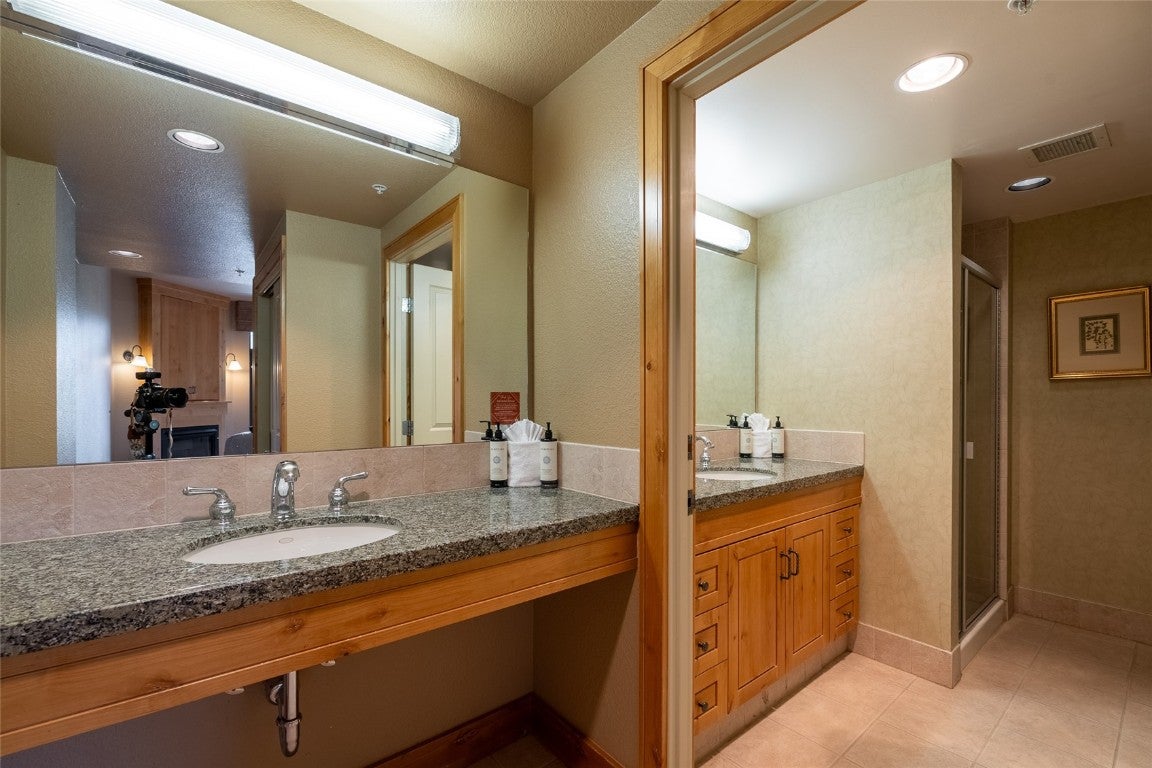 Steamboat Springs, Colorado, 80487, United States, 4 Bedrooms Bedrooms, ,4 BathroomsBathrooms,Residential,Active,2011428