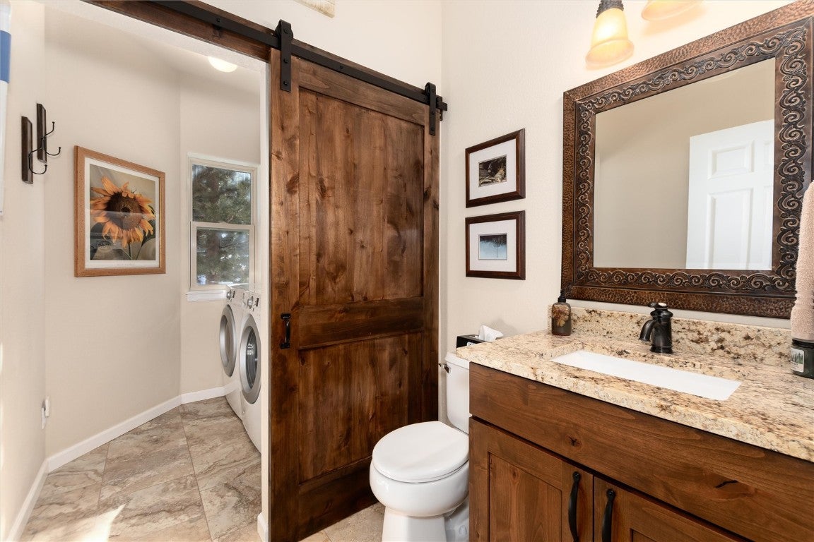 Dillon, Colorado, 80435, United States, 2 Bedrooms Bedrooms, ,3 BathroomsBathrooms,Residential,Active,1703841