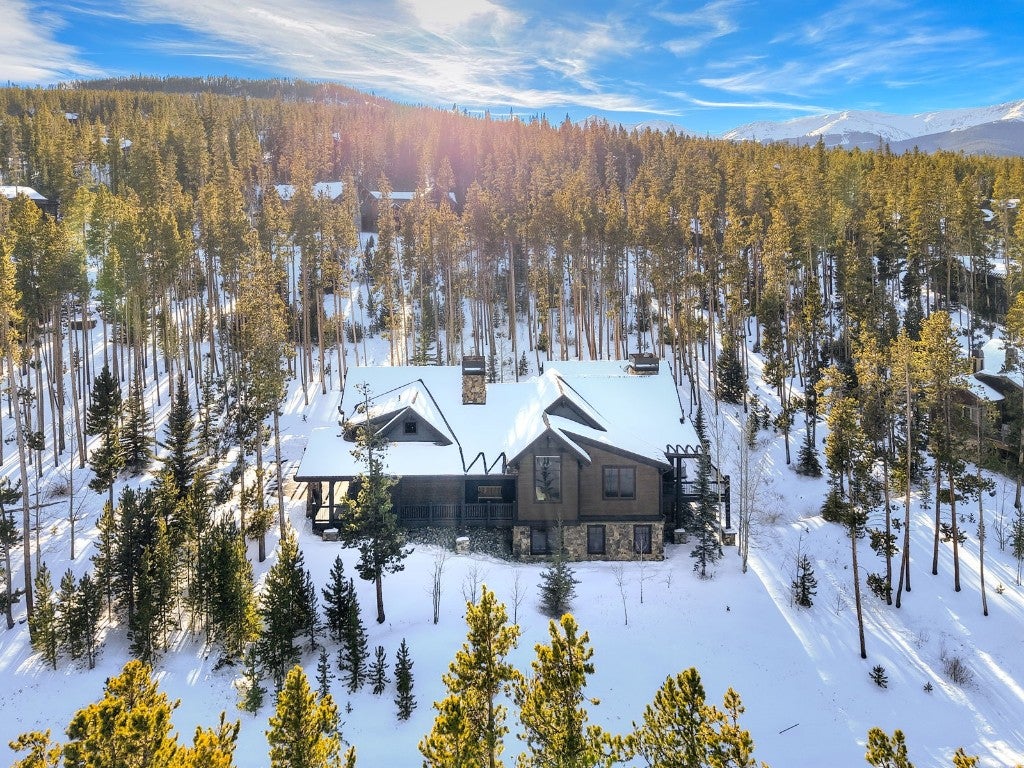 Breckenridge, Colorado, 80424, United States, 4 Bedrooms Bedrooms, ,5 BathroomsBathrooms,Residential,Active,2007239