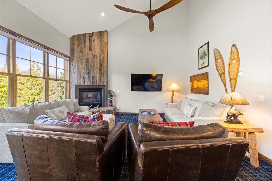 Breckenridge, Colorado, 80424, United States, 3 Bedrooms Bedrooms, ,3 BathroomsBathrooms,Residential,Active,1946314