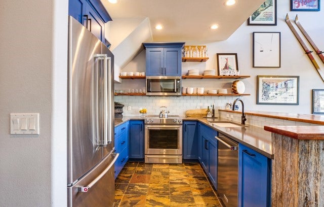 Breckenridge, Colorado, 80424, United States, 3 Bedrooms Bedrooms, ,3 BathroomsBathrooms,Residential,Active,1946314