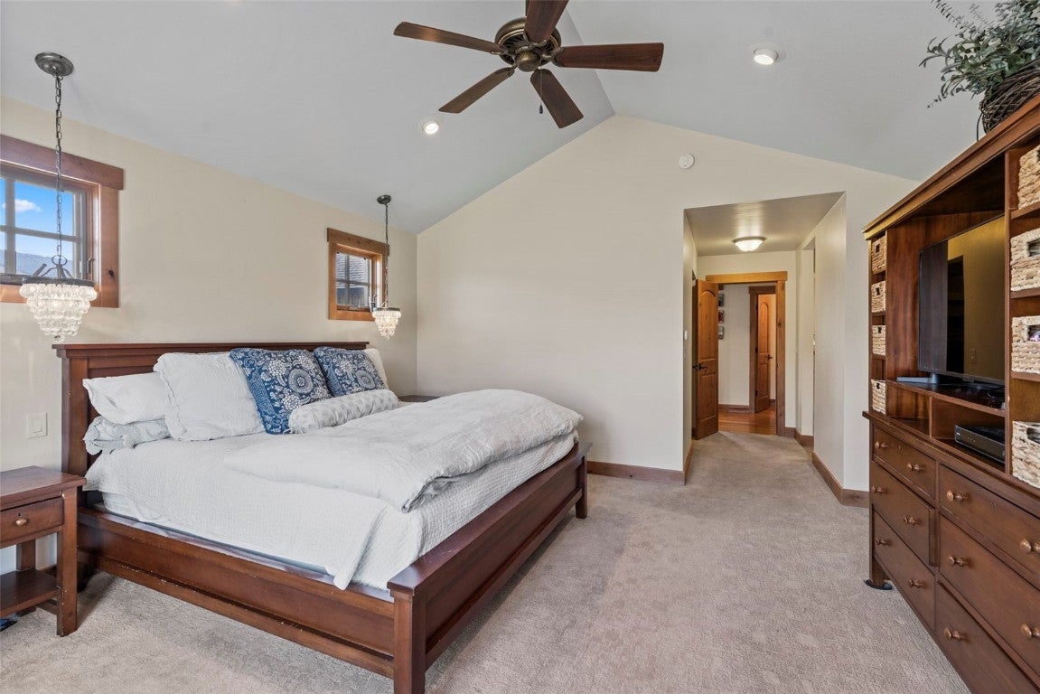 Dillon, Colorado, 80435, United States, 4 Bedrooms Bedrooms, ,5 BathroomsBathrooms,Residential,Active,1825073