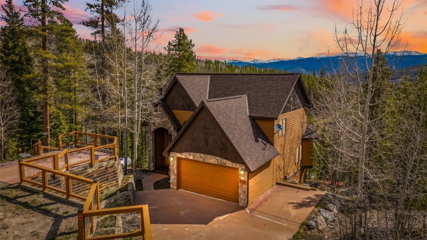 Breckenridge, Colorado, 80424, United States, 3 Bedrooms Bedrooms, ,4 BathroomsBathrooms,Residential,Active,1824027