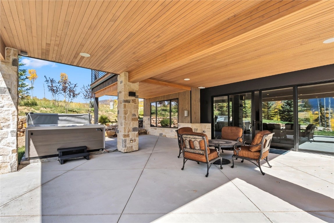 Silverthorne, Colorado, 80498, United States, 5 Bedrooms Bedrooms, ,7 BathroomsBathrooms,Residential,Active,1965822