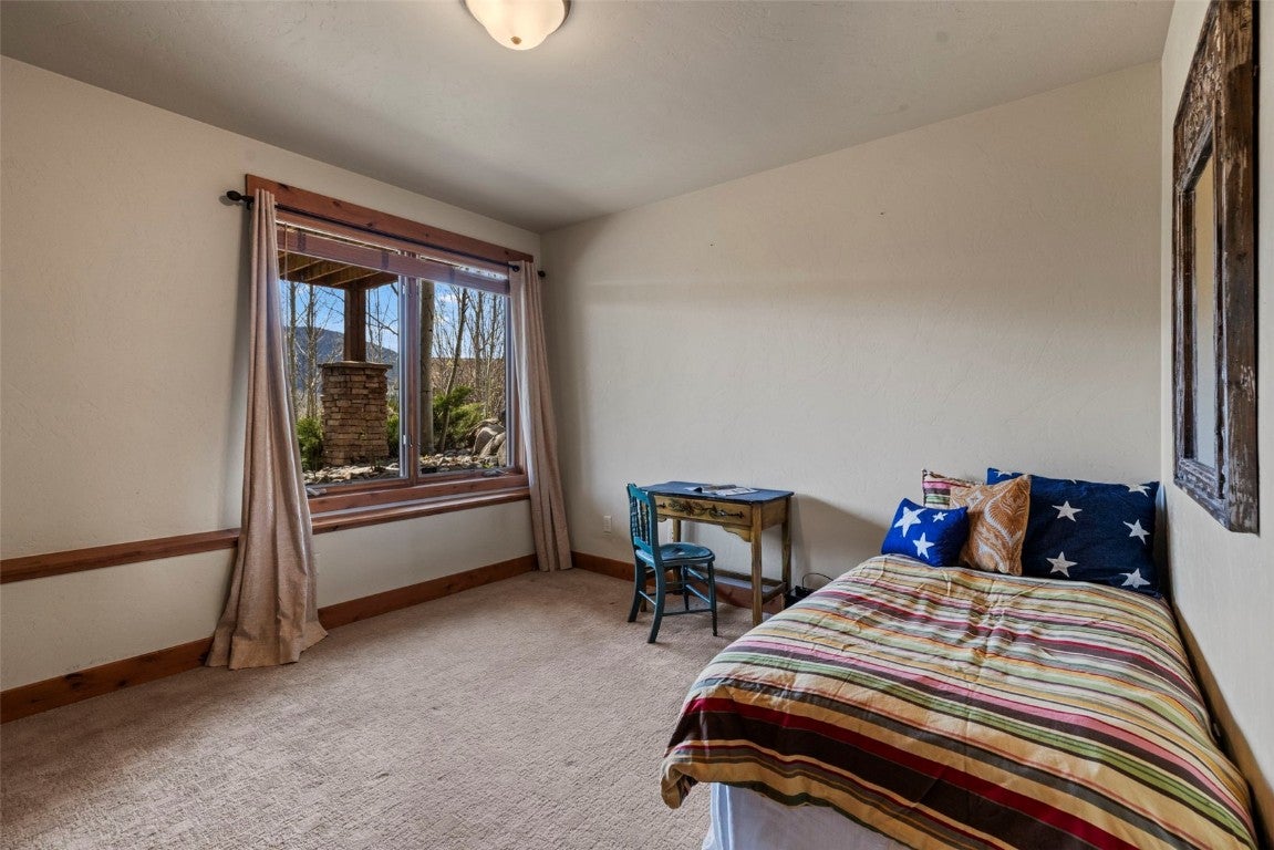 Dillon, Colorado, 80435, United States, 4 Bedrooms Bedrooms, ,5 BathroomsBathrooms,Residential,Active,1825073