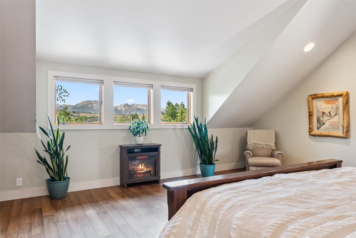 Dillon, Colorado, 80435, United States, 4 Bedrooms Bedrooms, ,3 BathroomsBathrooms,Residential,Active,1886797