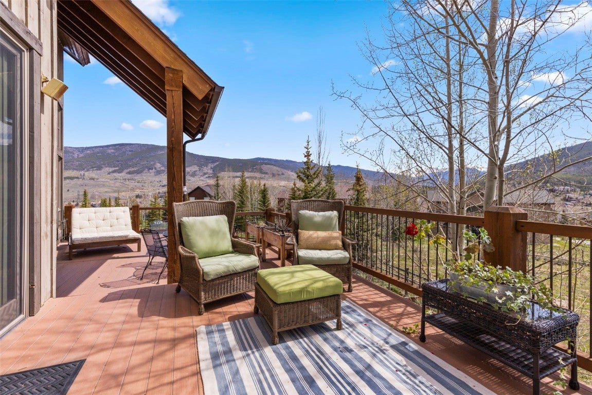 Dillon, Colorado, 80435, United States, 4 Bedrooms Bedrooms, ,5 BathroomsBathrooms,Residential,Active,1825073