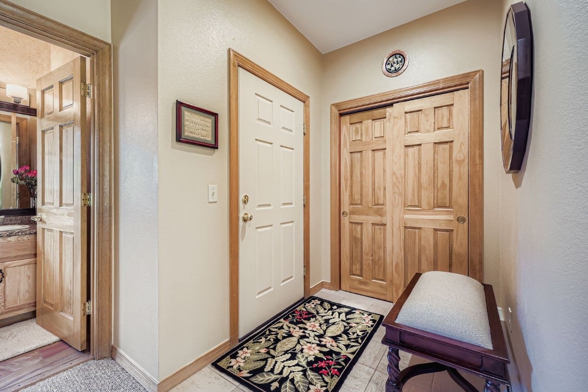 Copper Mountain, Colorado, 80443, United States, 3 Bedrooms Bedrooms, ,4 BathroomsBathrooms,Residential,Active,1912807