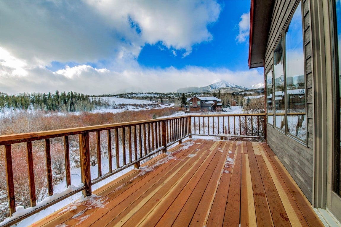 Silverthorne, Colorado, 80498, United States, 5 Bedrooms Bedrooms, ,4 BathroomsBathrooms,Residential,Active,2002610