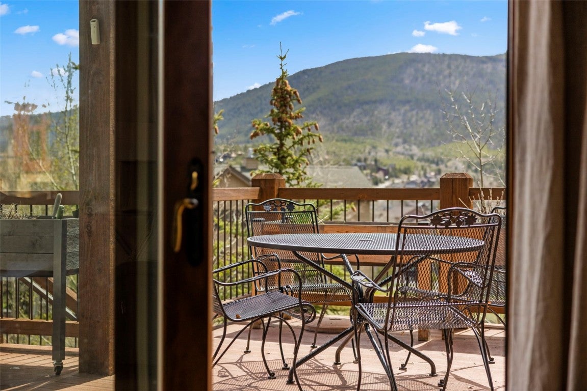Dillon, Colorado, 80435, United States, 4 Bedrooms Bedrooms, ,5 BathroomsBathrooms,Residential,Active,1825073