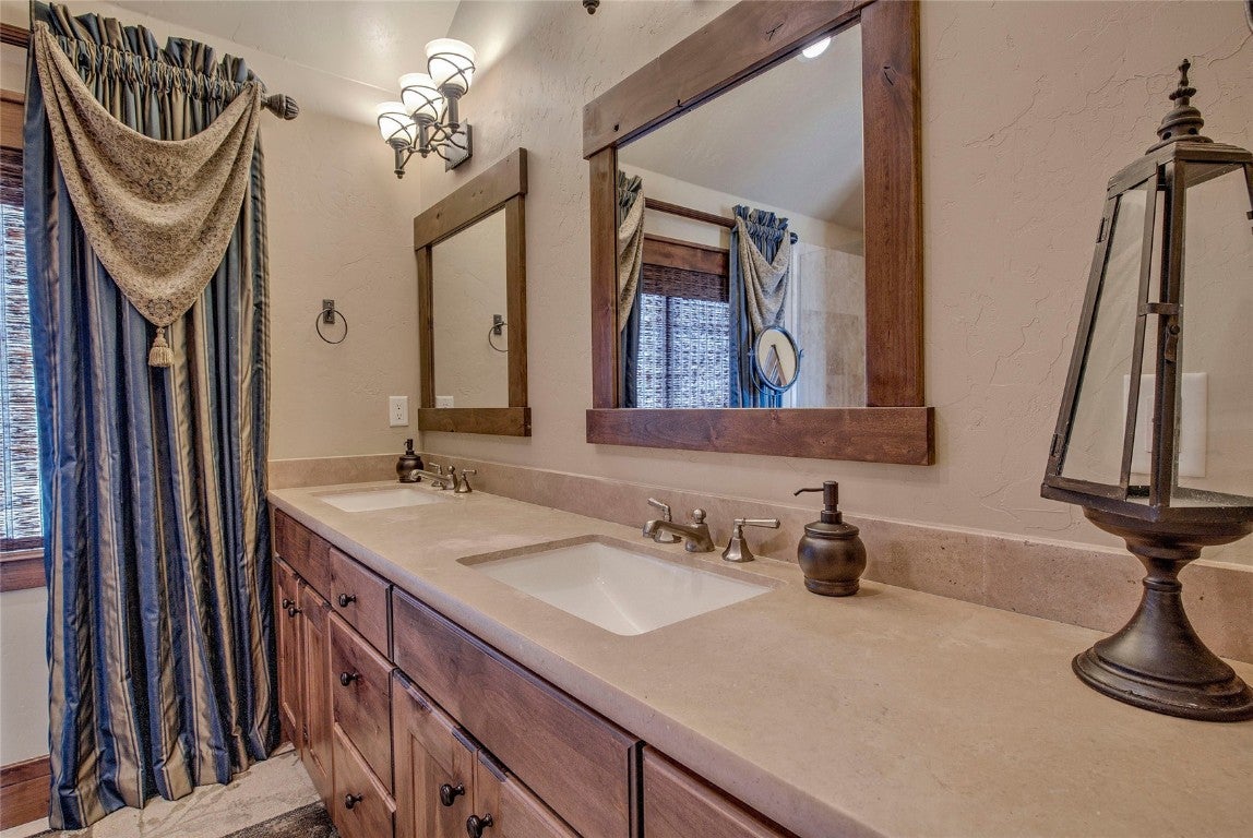 Breckenridge, Colorado, 80424, United States, 4 Bedrooms Bedrooms, ,5 BathroomsBathrooms,Residential,Active,1748737