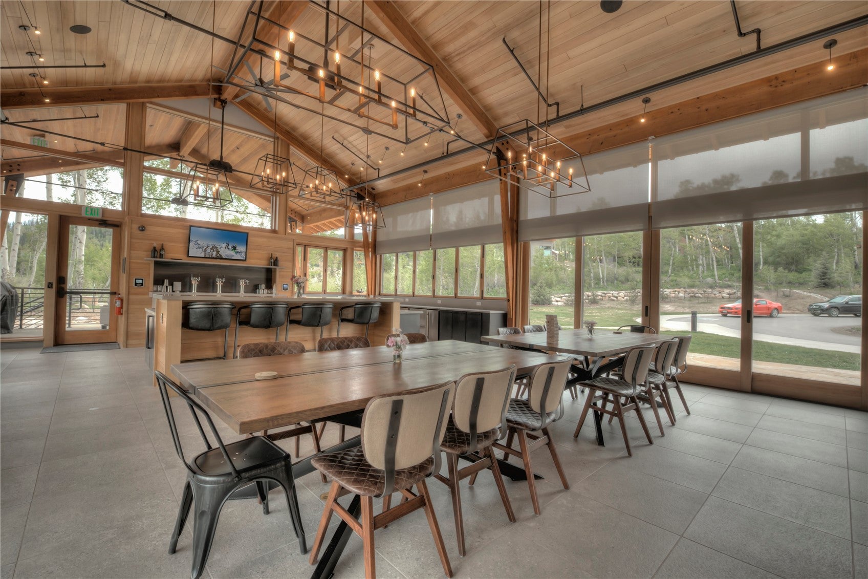 Silverthorne, Colorado, 80498, United States, 4 Bedrooms Bedrooms, ,3 BathroomsBathrooms,Residential,Active,2013164