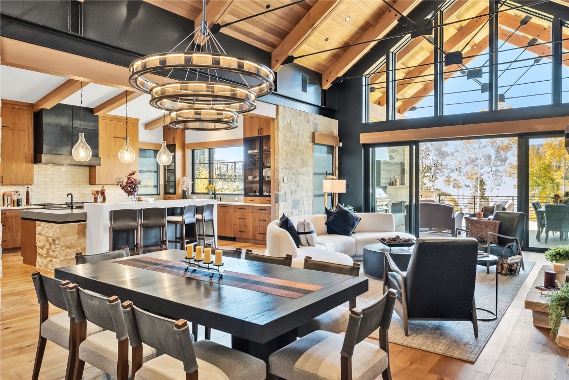 Silverthorne, Colorado, 80498, United States, 5 Bedrooms Bedrooms, ,7 BathroomsBathrooms,Residential,Active,1965822