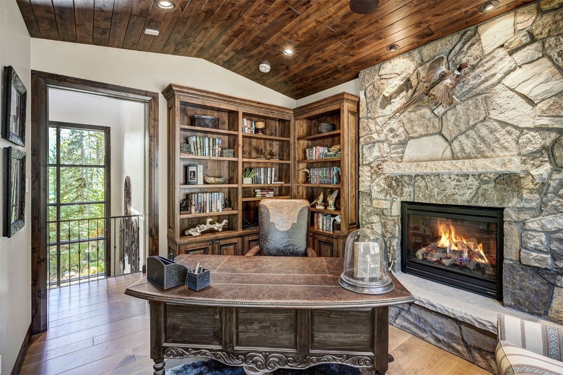 Breckenridge, Colorado, 80424, United States, 5 Bedrooms Bedrooms, ,7 BathroomsBathrooms,Residential,Active,1954012