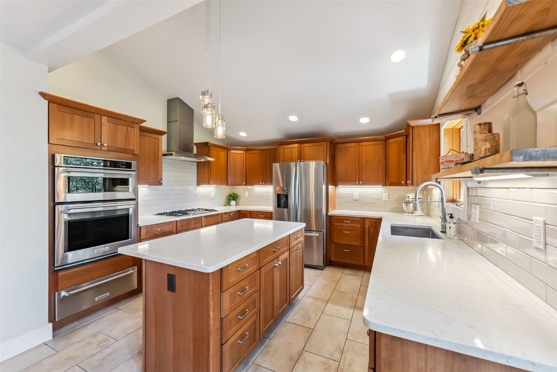 Dillon, Colorado, 80435, United States, 4 Bedrooms Bedrooms, ,3 BathroomsBathrooms,Residential,Active,1886797