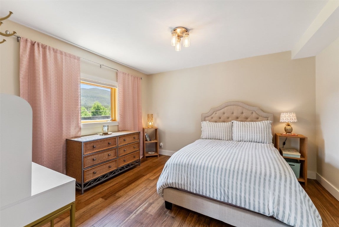 Dillon, Colorado, 80435, United States, 4 Bedrooms Bedrooms, ,3 BathroomsBathrooms,Residential,Active,1886797