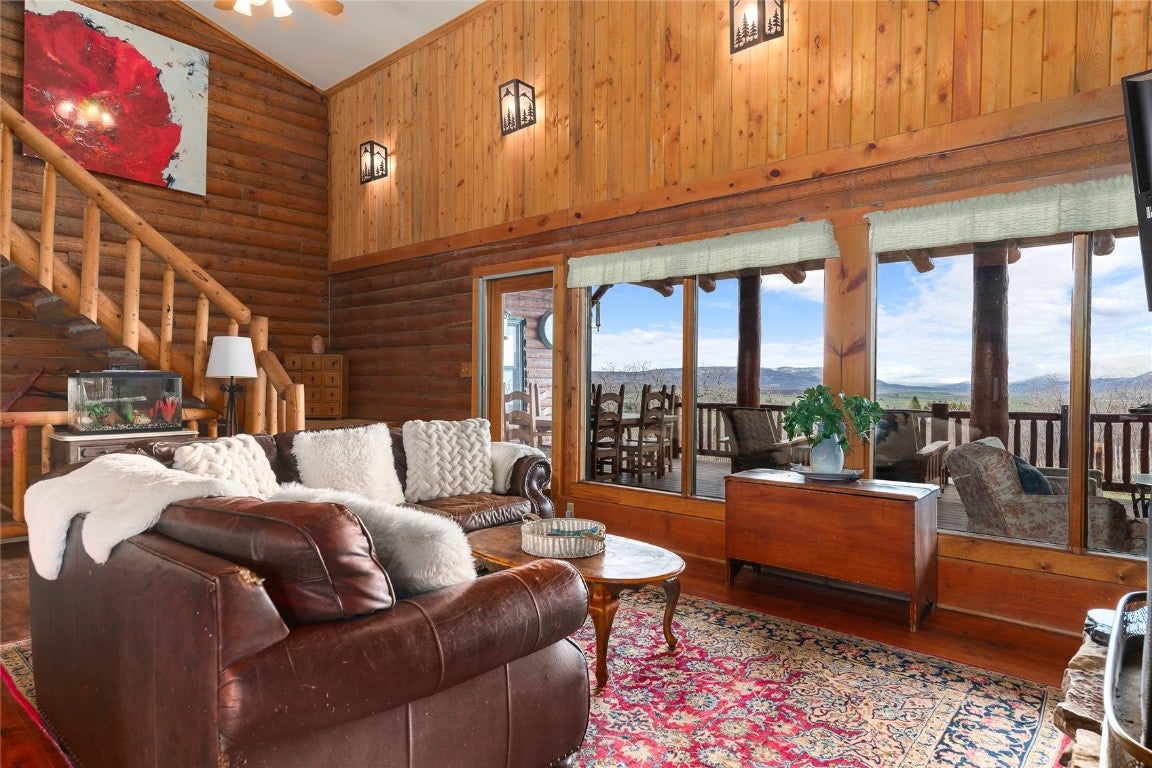 Steamboat Springs, Colorado, 80487, United States, 5 Bedrooms Bedrooms, ,4 BathroomsBathrooms,Residential,Active,1876872