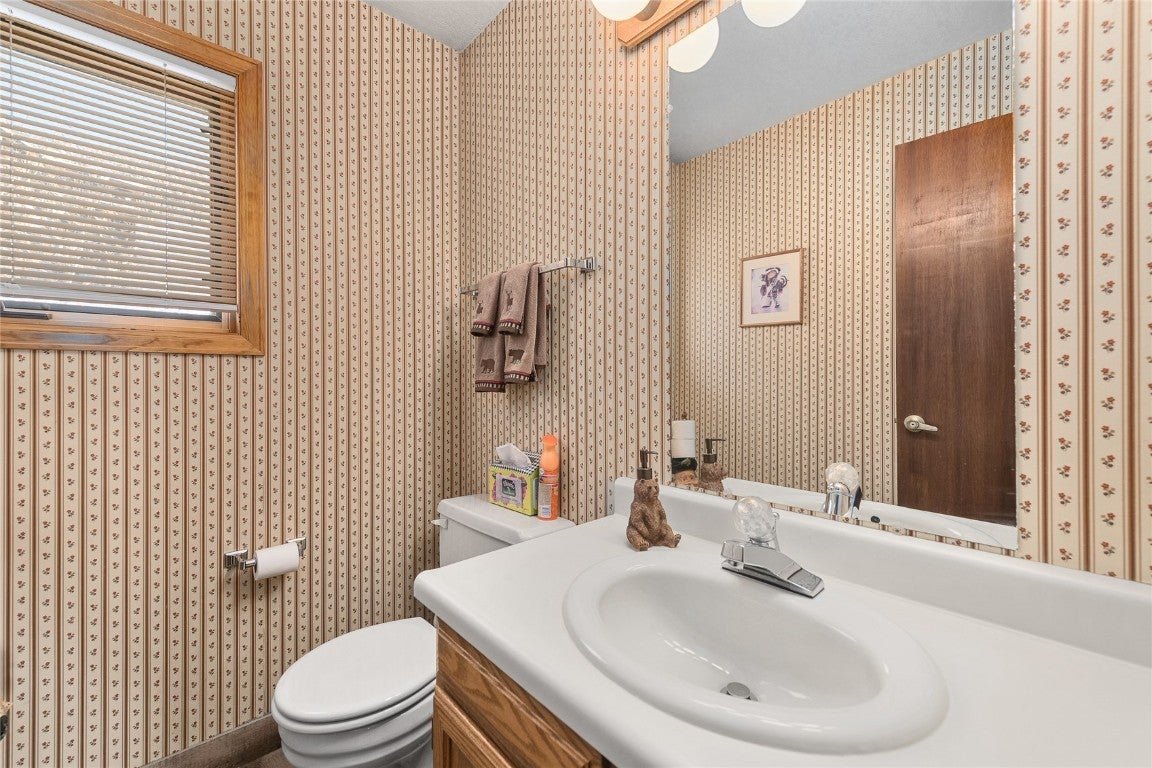Steamboat Springs, Colorado, 80487, United States, 4 Bedrooms Bedrooms, ,5 BathroomsBathrooms,Residential,Active,1905374