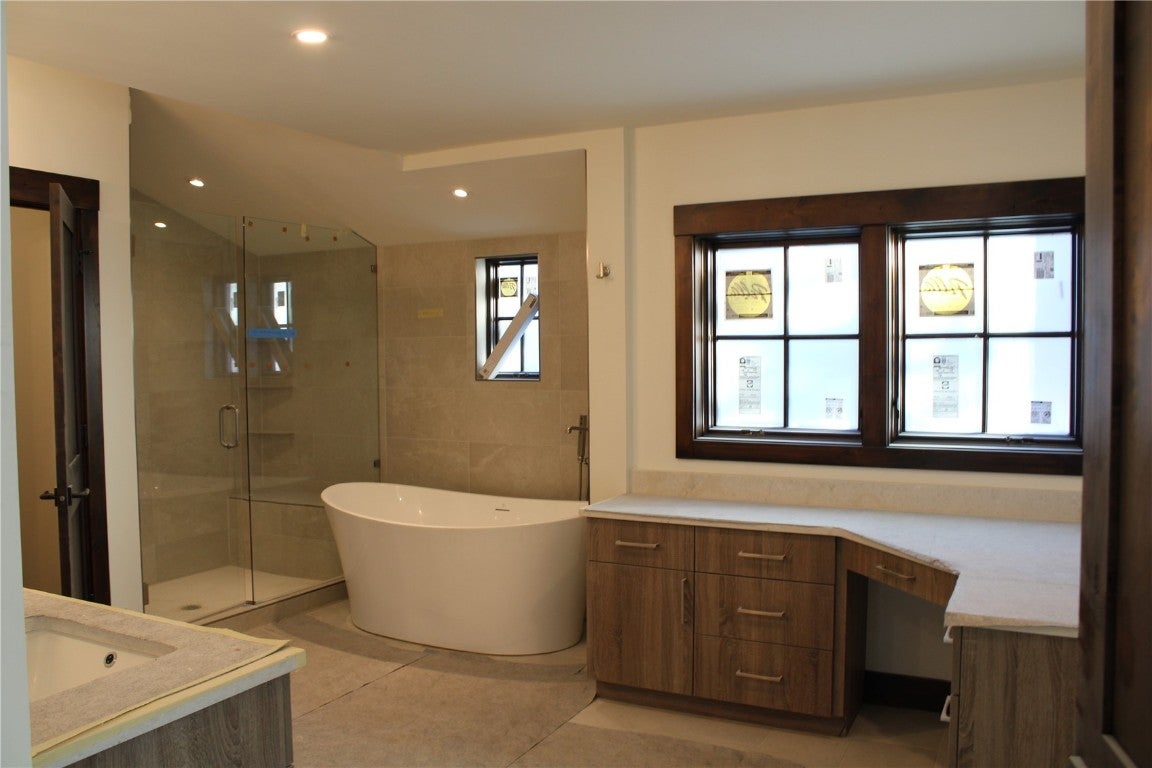 Frisco, Colorado, 80443, United States, 3 Bedrooms Bedrooms, ,3 BathroomsBathrooms,Residential,Active,2006994