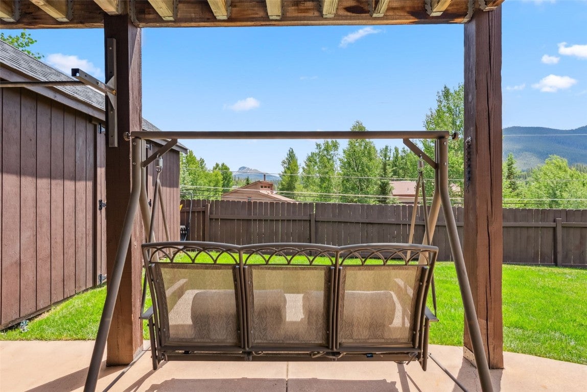 Dillon, Colorado, 80435, United States, 4 Bedrooms Bedrooms, ,3 BathroomsBathrooms,Residential,Active,1886797