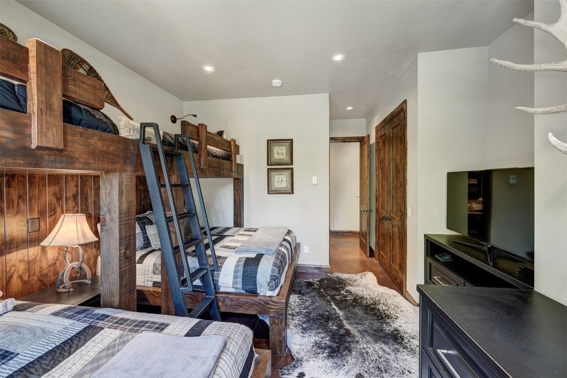 Breckenridge, Colorado, 80424, United States, 5 Bedrooms Bedrooms, ,7 BathroomsBathrooms,Residential,Active,1954012