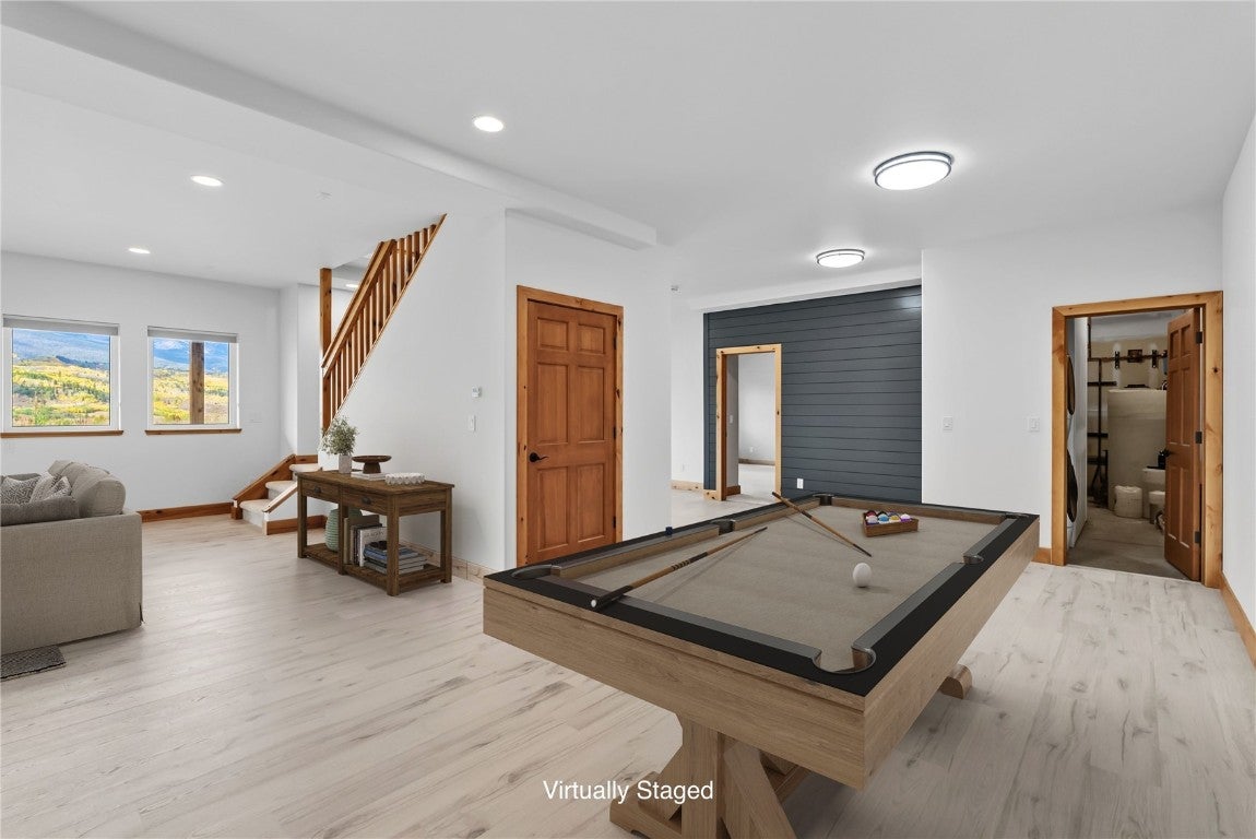 Silverthorne, Colorado, 80498, United States, 6 Bedrooms Bedrooms, ,4 BathroomsBathrooms,Residential,Active,1952508