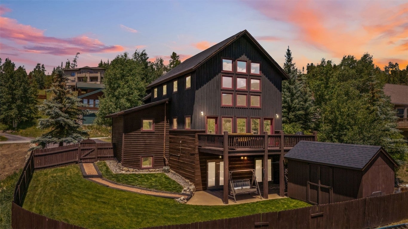 Dillon, Colorado, 80435, United States, 4 Bedrooms Bedrooms, ,3 BathroomsBathrooms,Residential,Active,1886797