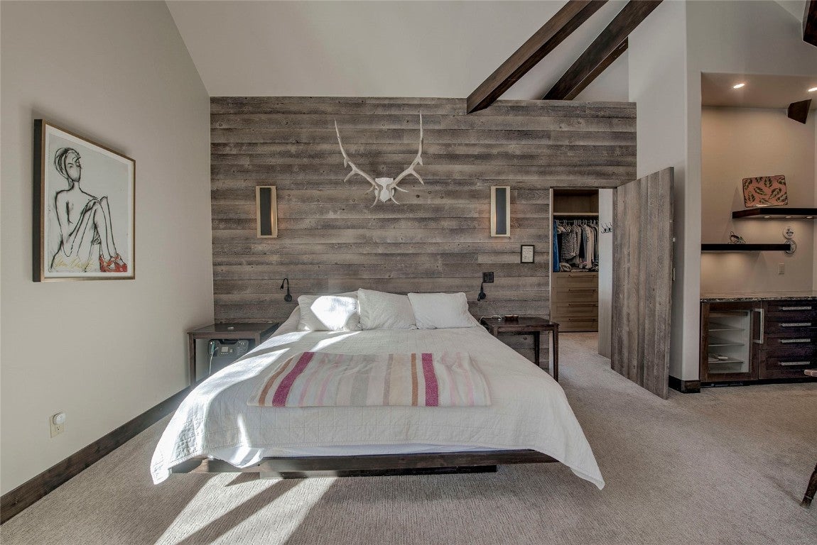 Silverthorne, Colorado, 80498, United States, 3 Bedrooms Bedrooms, ,4 BathroomsBathrooms,Residential,Active,2012473