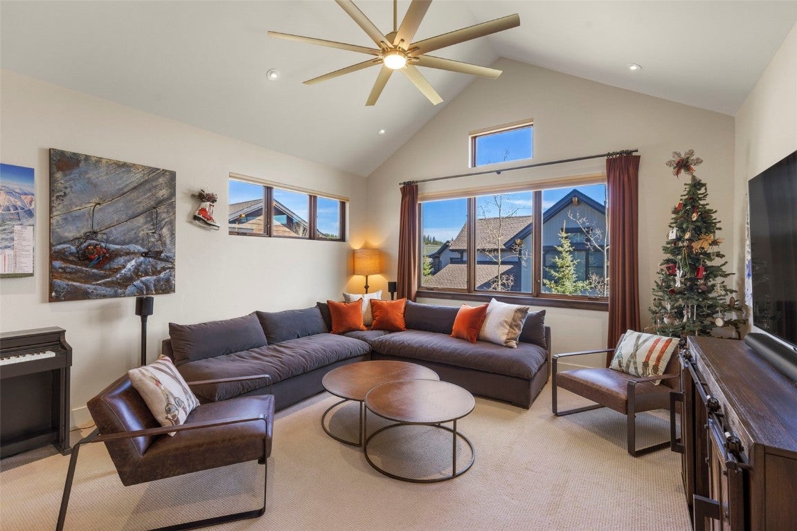 Breckenridge, Colorado, 80424, United States, 3 Bedrooms Bedrooms, ,4 BathroomsBathrooms,Residential,Active,1824916