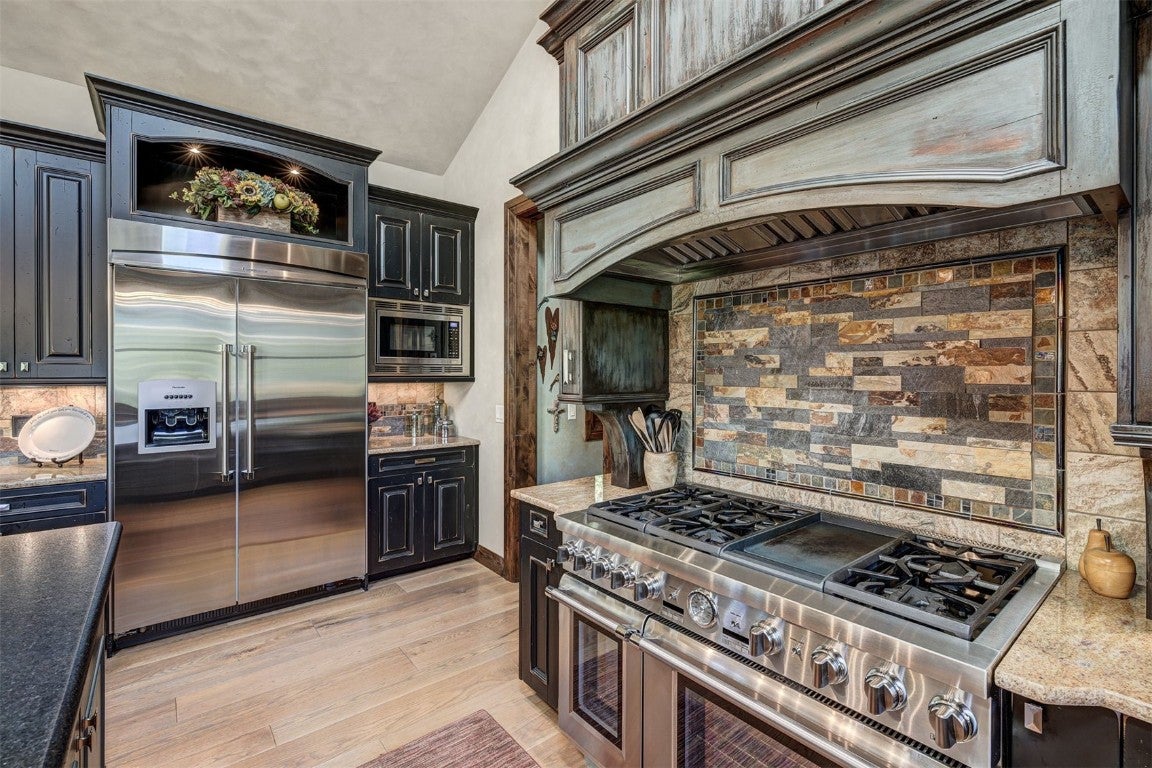 Breckenridge, Colorado, 80424, United States, 5 Bedrooms Bedrooms, ,7 BathroomsBathrooms,Residential,Active,1954012