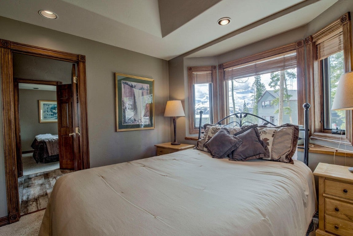 Breckenridge, Colorado, 80424, United States, 6 Bedrooms Bedrooms, ,6 BathroomsBathrooms,Residential,Active,1825078