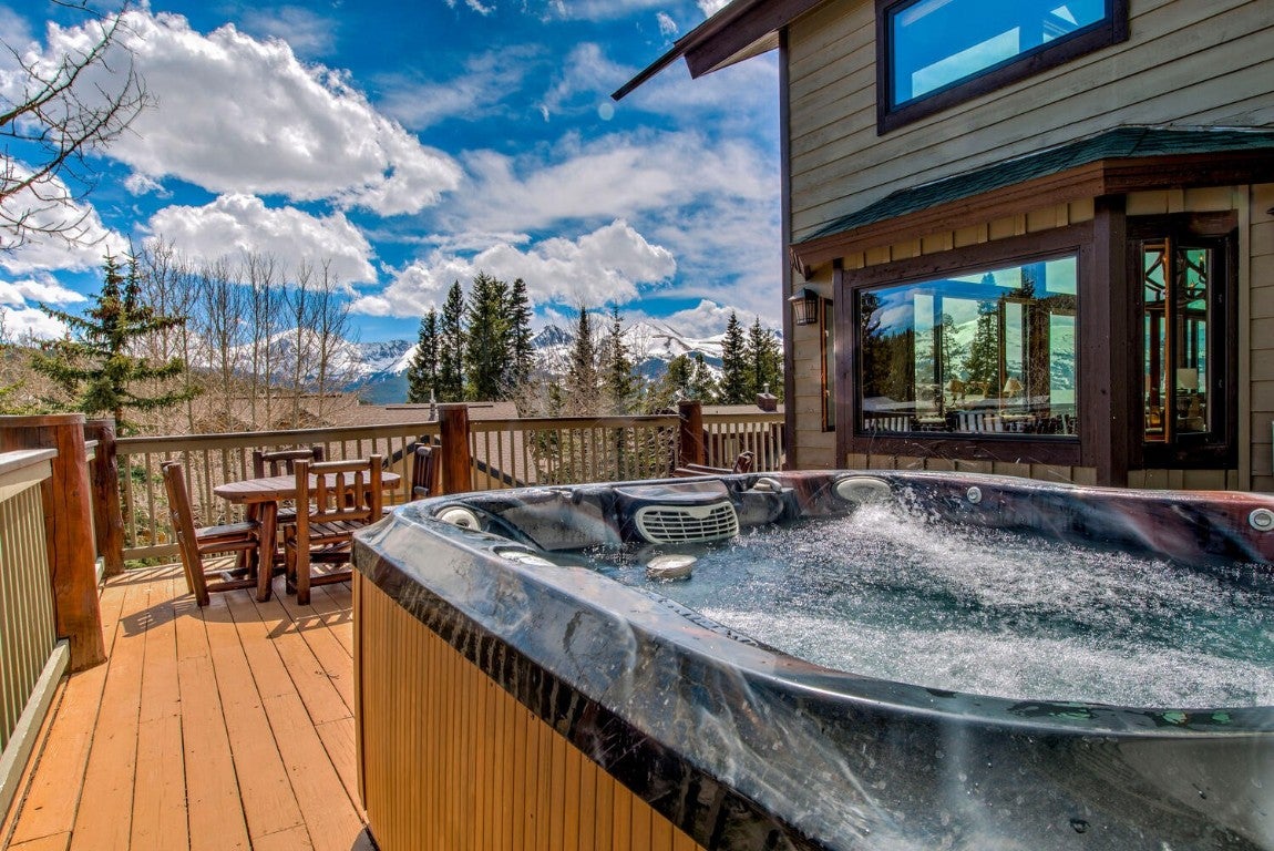 Breckenridge, Colorado, 80424, United States, 6 Bedrooms Bedrooms, ,6 BathroomsBathrooms,Residential,Active,1825078
