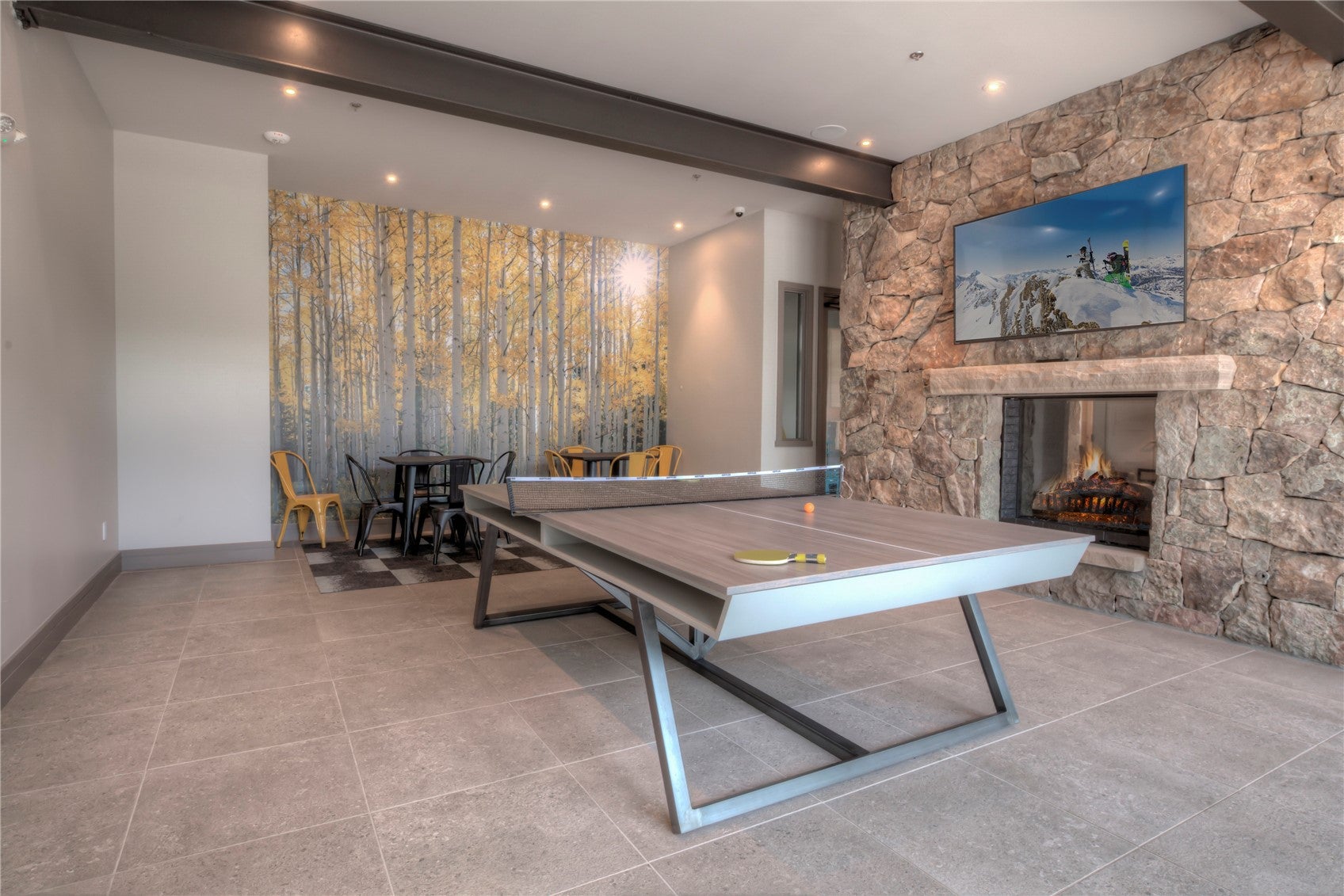 Silverthorne, Colorado, 80498, United States, 4 Bedrooms Bedrooms, ,3 BathroomsBathrooms,Residential,Active,2013164