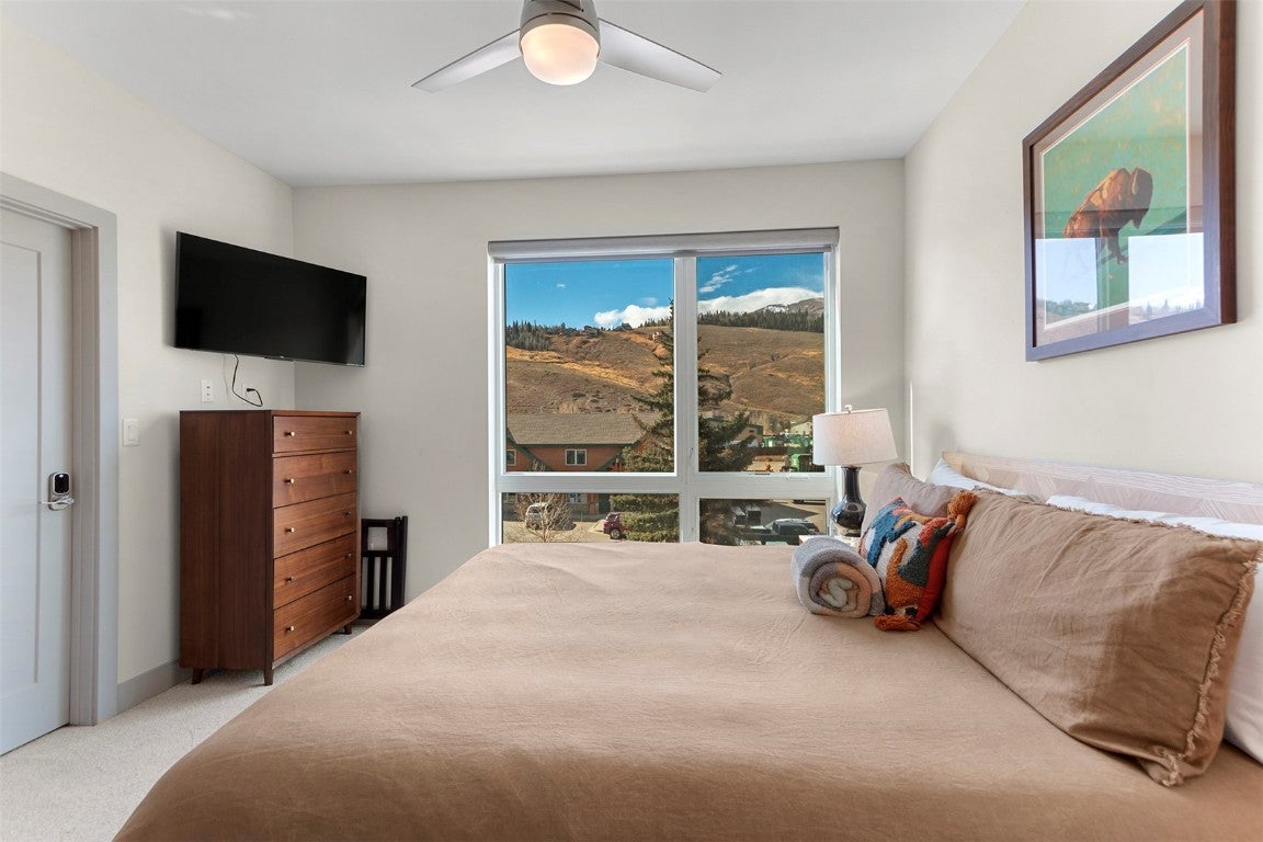 Silverthorne, Colorado, 80498, United States, 3 Bedrooms Bedrooms, ,4 BathroomsBathrooms,Residential,Active,1920266