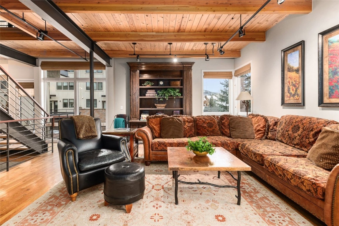 Steamboat Springs, Colorado, 80487, United States, 4 Bedrooms Bedrooms, ,4 BathroomsBathrooms,Residential,Active,1986903