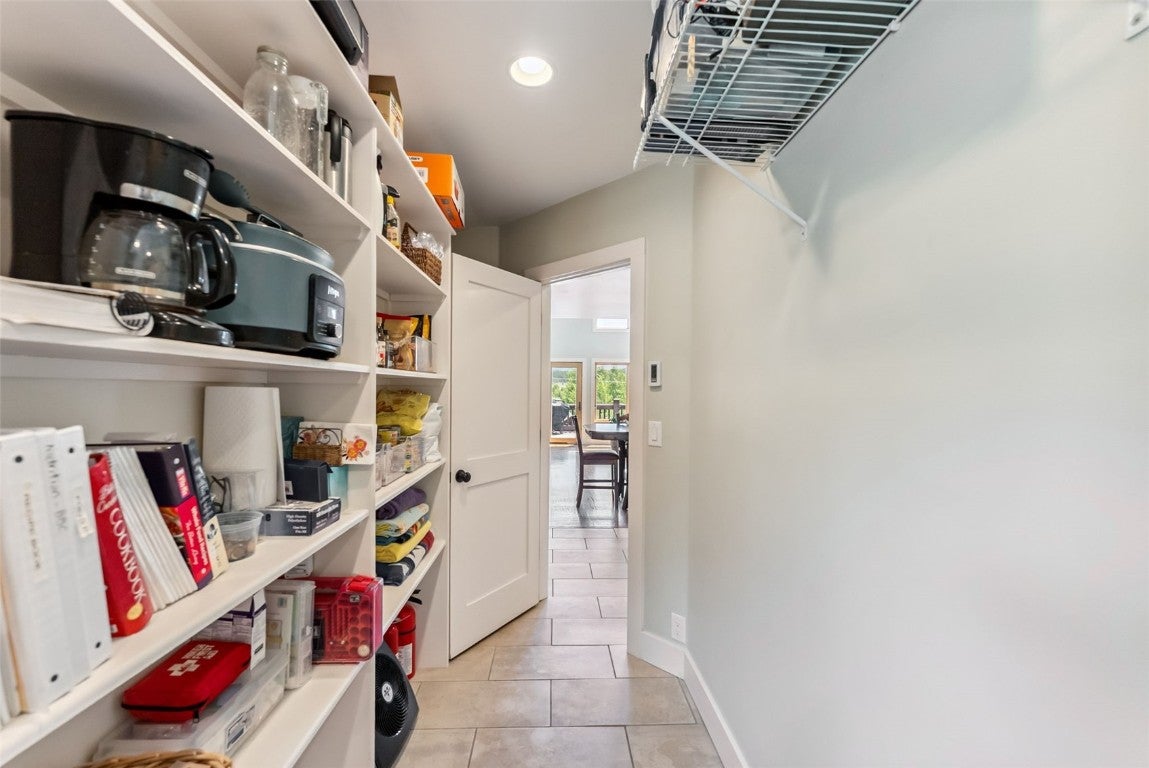 Dillon, Colorado, 80435, United States, 4 Bedrooms Bedrooms, ,3 BathroomsBathrooms,Residential,Active,1886797