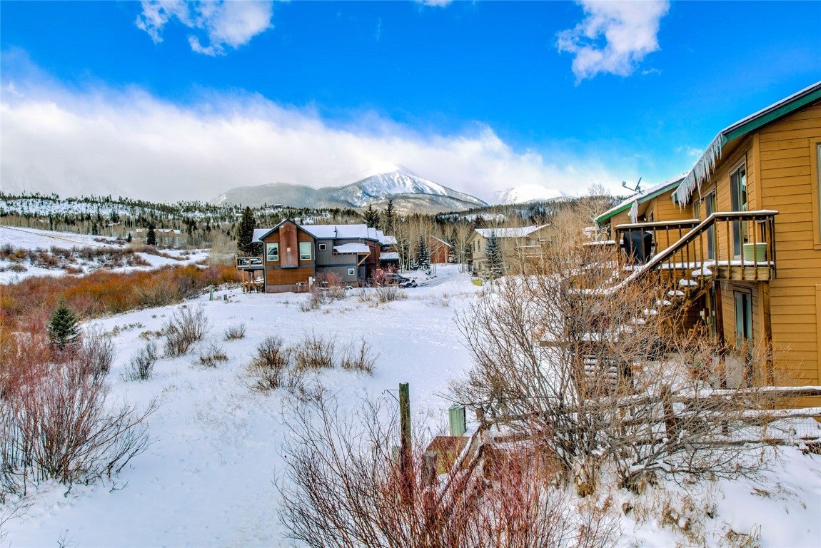 Silverthorne, Colorado, 80498, United States, 5 Bedrooms Bedrooms, ,4 BathroomsBathrooms,Residential,Active,2002610