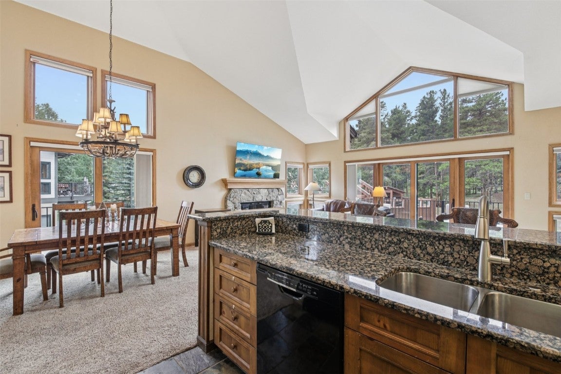 Breckenridge, Colorado, 80424, United States, 3 Bedrooms Bedrooms, ,3 BathroomsBathrooms,Residential,Active,1929477