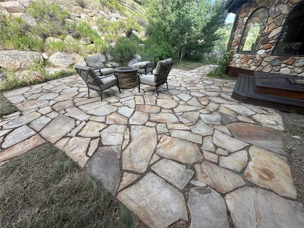 Silverthorne, Colorado, 80498, United States, 6 Bedrooms Bedrooms, ,6 BathroomsBathrooms,Residential,Active,1702665