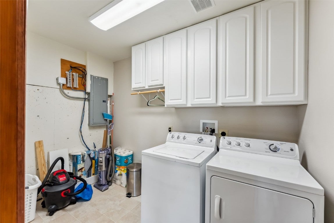 Breckenridge, Colorado, 80424, United States, 3 Bedrooms Bedrooms, ,4 BathroomsBathrooms,Residential,Active,1824027