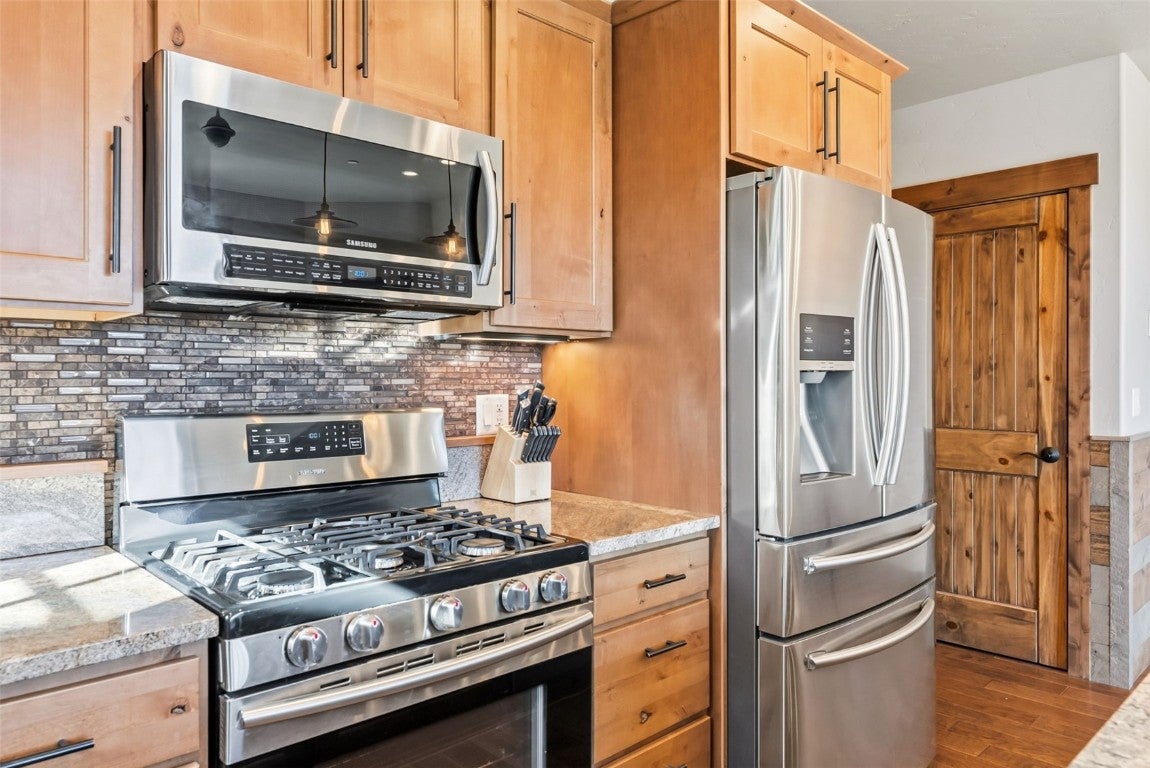 Frisco, Colorado, 80443, United States, 2 Bedrooms Bedrooms, ,2 BathroomsBathrooms,Residential,Active,1995262