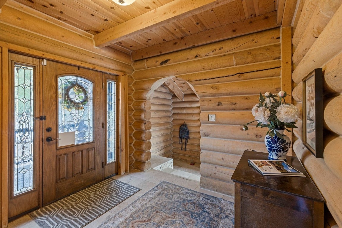 Silverthorne, Colorado, 80498, United States, 6 Bedrooms Bedrooms, ,6 BathroomsBathrooms,Residential,Active,1702665