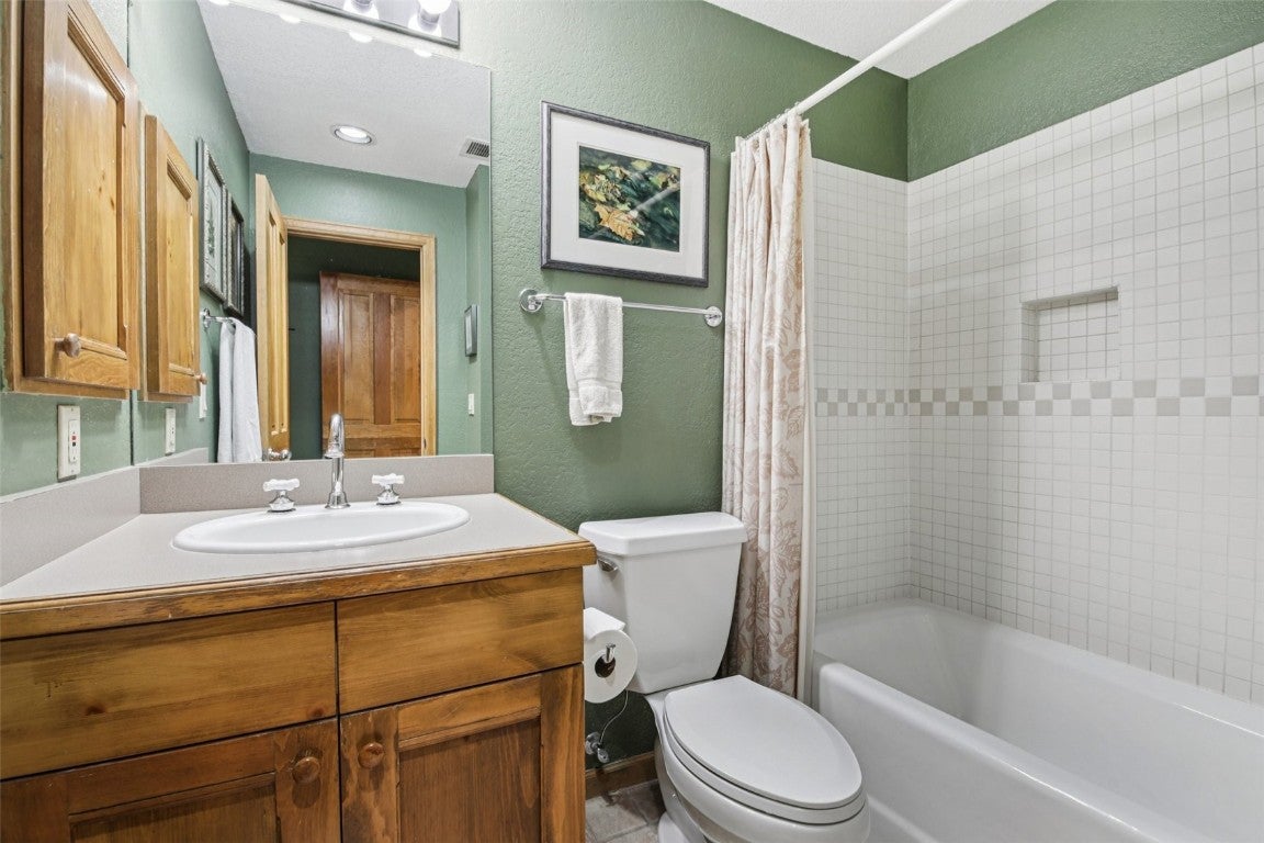 Breckenridge, Colorado, 80424, United States, 3 Bedrooms Bedrooms, ,3 BathroomsBathrooms,Residential,Active,1929477