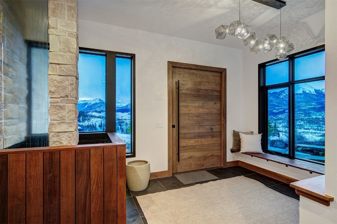 Silverthorne, Colorado, 80498, United States, ,7 BathroomsBathrooms,Residential,Active,1756445