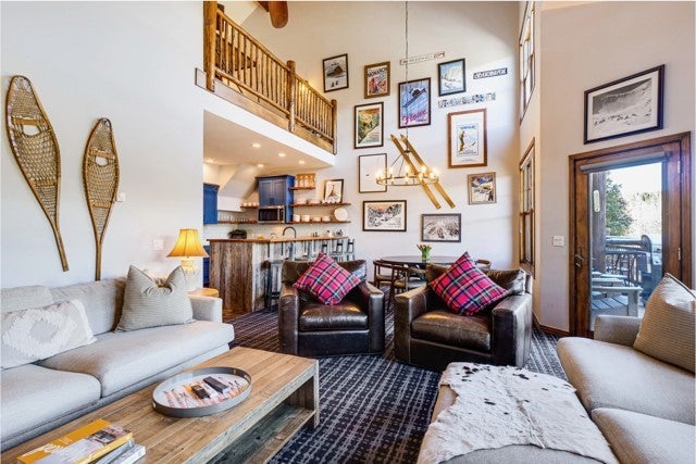 Breckenridge, Colorado, 80424, United States, 3 Bedrooms Bedrooms, ,3 BathroomsBathrooms,Residential,Active,1946314