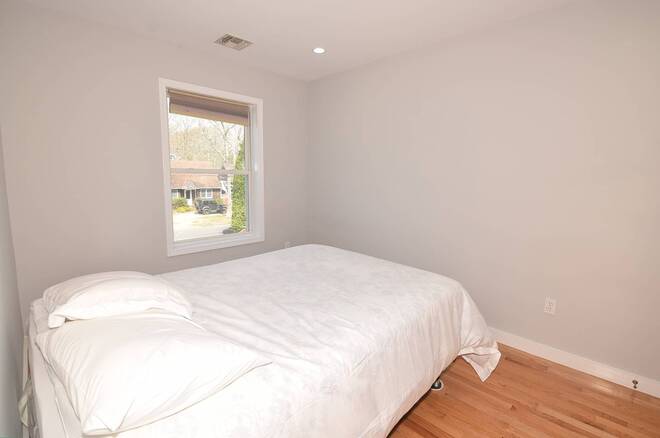 East Hampton, New York, 11937, United States, 5 Bedrooms Bedrooms, ,4 BathroomsBathrooms,Residential,Active,1961929