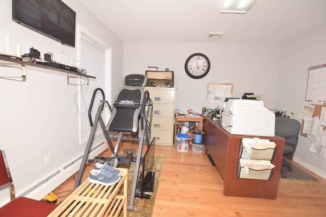 East Hampton, New York, 11937, United States, 5 Bedrooms Bedrooms, ,4 BathroomsBathrooms,Residential,Active,1961929