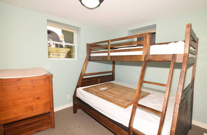 East Hampton, New York, 11937, United States, 5 Bedrooms Bedrooms, ,4 BathroomsBathrooms,Residential,Active,1961929