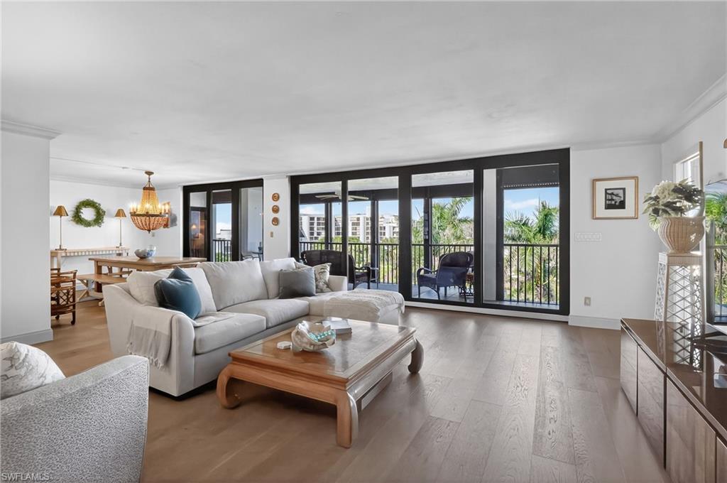 Naples, Florida, 34103, United States, 2 Bedrooms Bedrooms, ,2 BathroomsBathrooms,Residential,Active,1894173